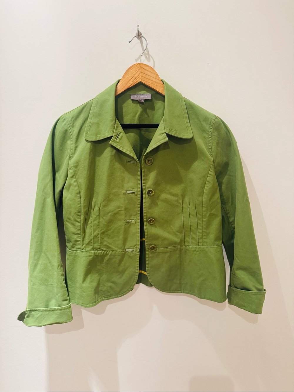 Ann Taylor sage green Women's Button-Front Jacket. Size 12, but fitting small